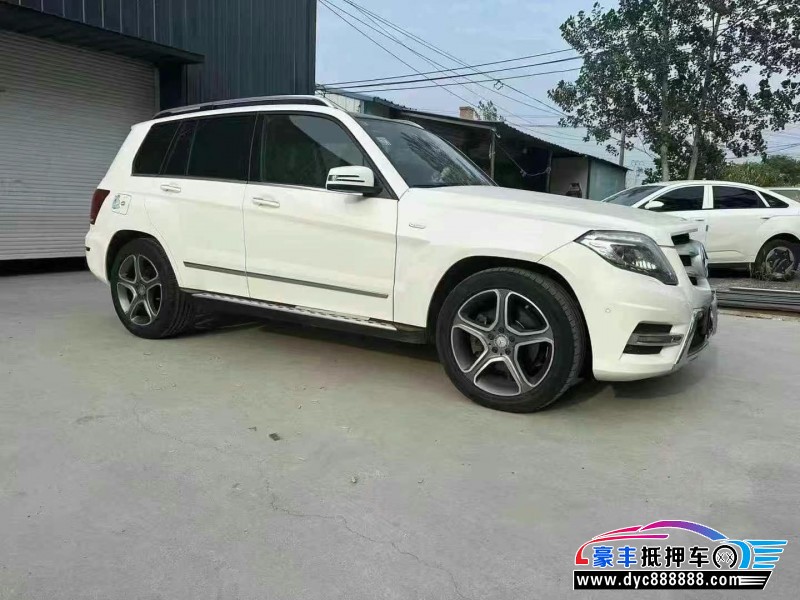 16年奔驰GLKSUV抵押车出售