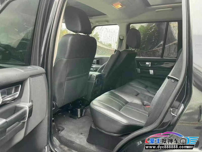 16年路虎发现4轿车抵押车出售