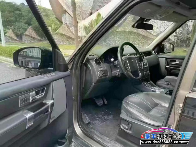 16年路虎发现4轿车抵押车出售