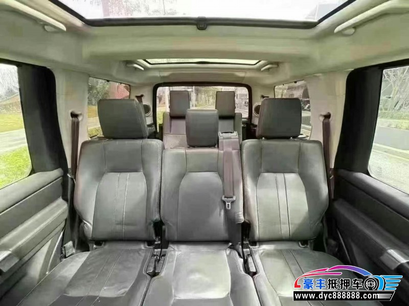 16年路虎发现4轿车抵押车出售