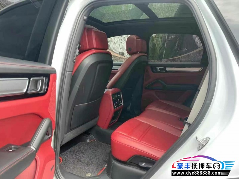 23年保时捷卡宴轿车抵押车出售