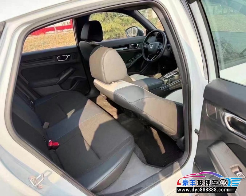 24年本田思域轿车抵押车出售