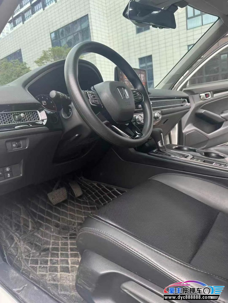 24年本田思域轿车抵押车出售