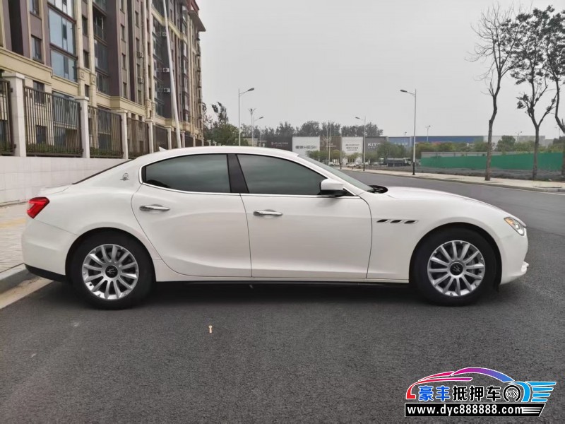 17年玛莎拉蒂Ghibli轿车抵押车出售