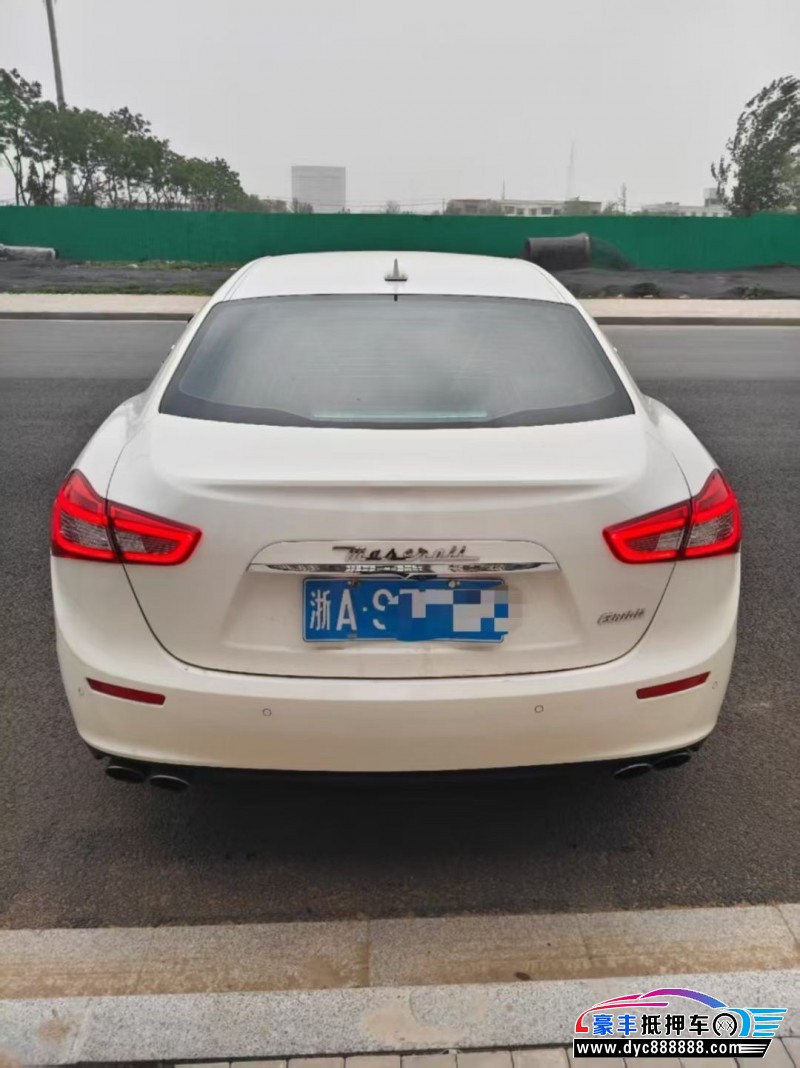 17年玛莎拉蒂Ghibli轿车抵押车出售