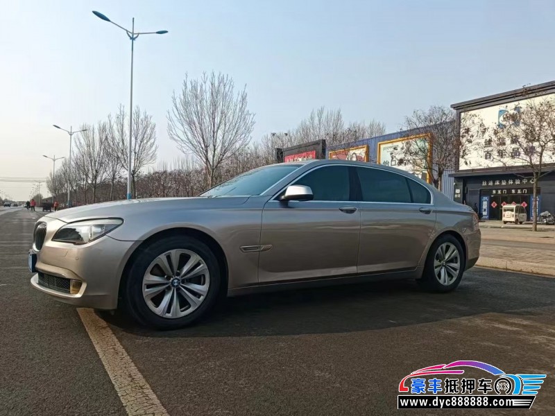 11年宝马7系轿车抵押车出售