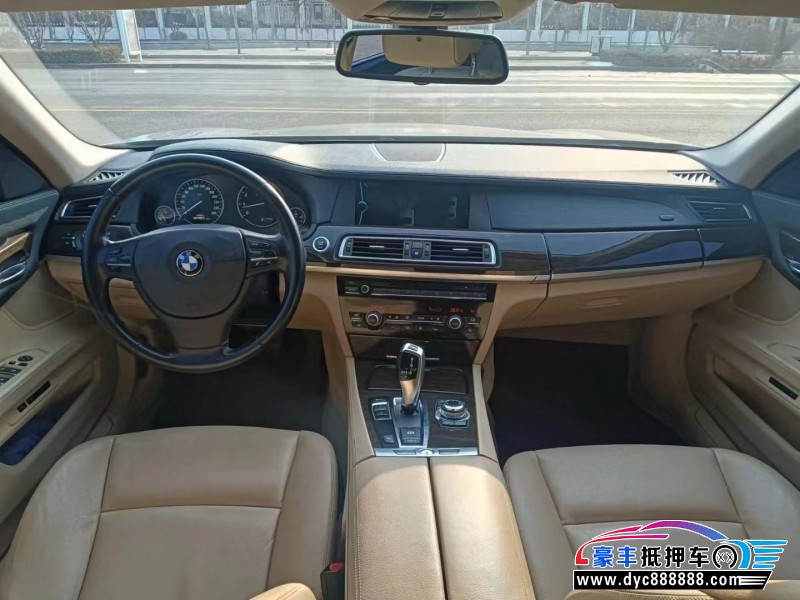 11年宝马7系轿车抵押车出售