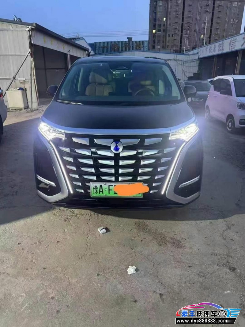 23年腾势D9MPV抵押车出售