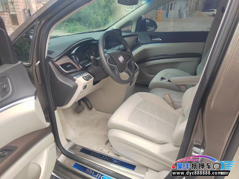 23年别克GL8轿车抵押车出售