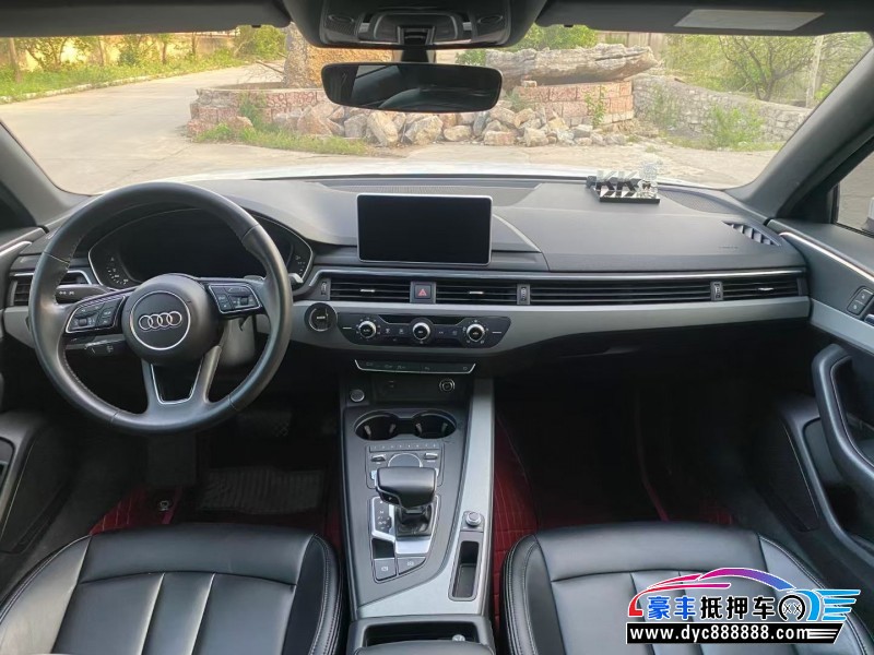 19年奥迪A4L轿车抵押车出售