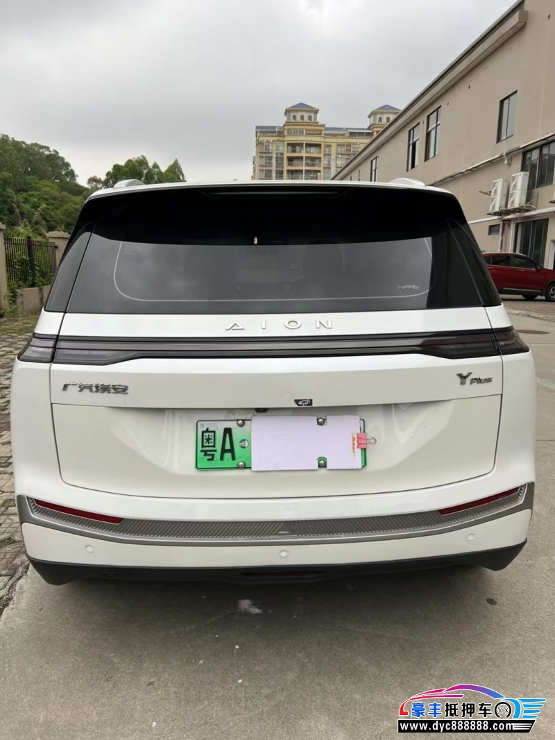 23年埃安Y80轿车抵押车出售