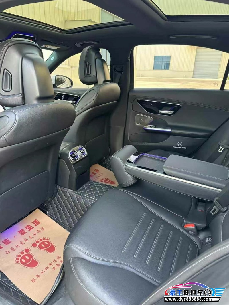 21年奔驰C轿车抵押车出售