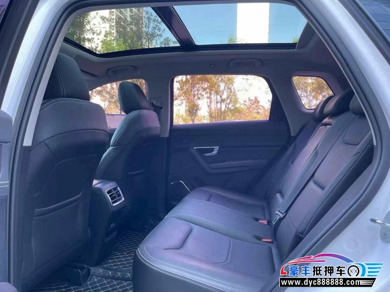 20年比亚迪宋轿车抵押车出售