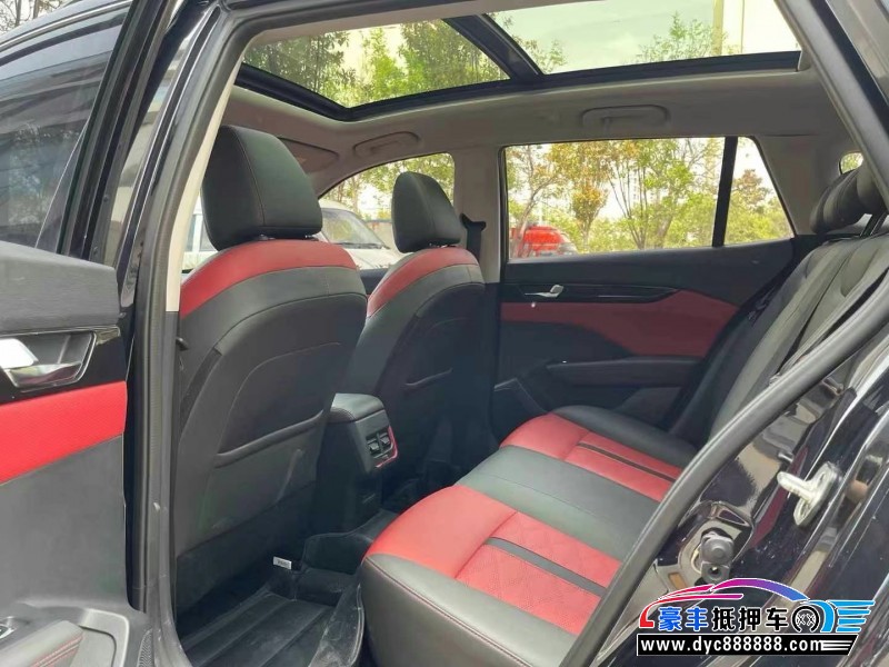 21年东风风神奕炫轿车抵押车出售