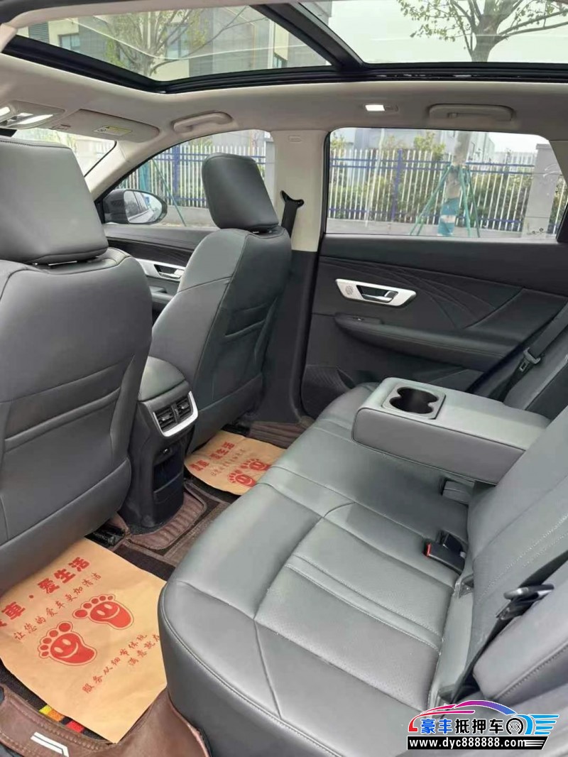 23年东风风神皓极轿车抵押车出售