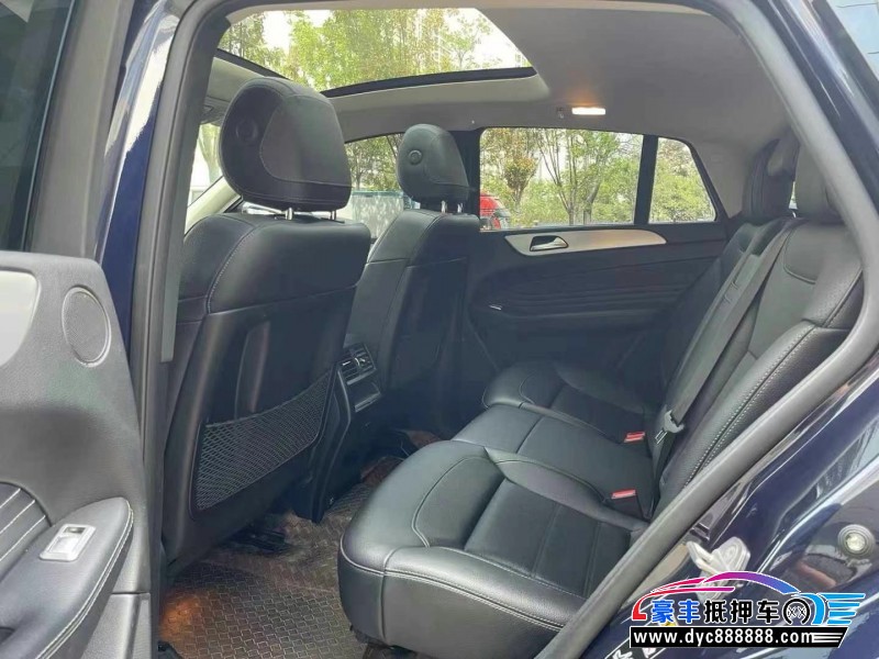 18年奔驰GLE轿车抵押车出售