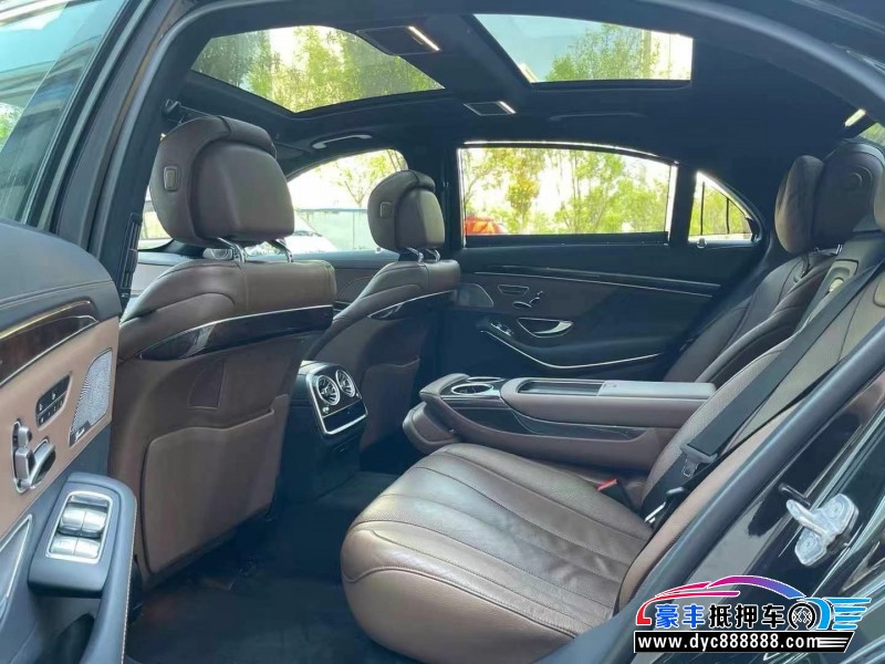 20年奔驰S轿车抵押车出售