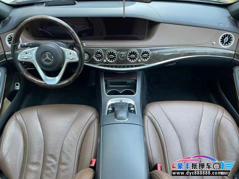 20年奔驰S轿车抵押车出售
