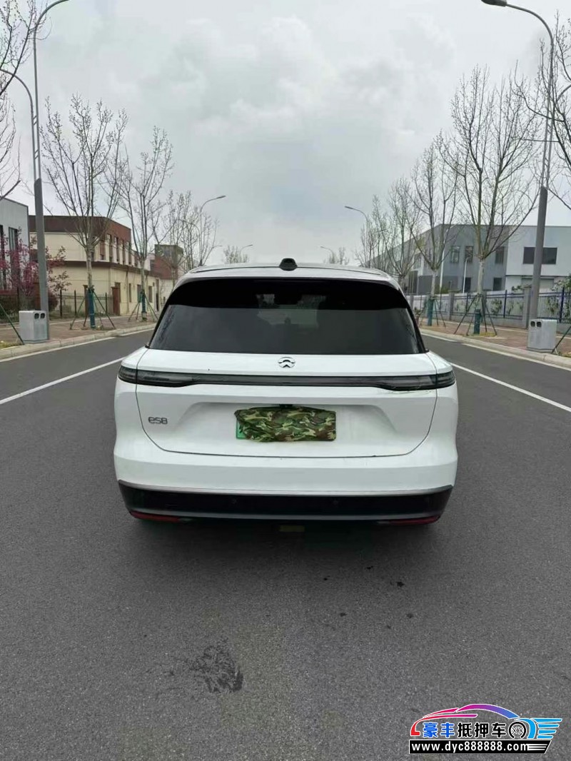 23年蔚来ES8轿车抵押车出售