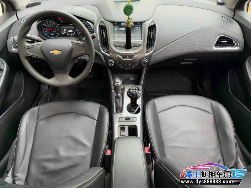 16年雪佛兰科鲁兹轿车抵押车出售