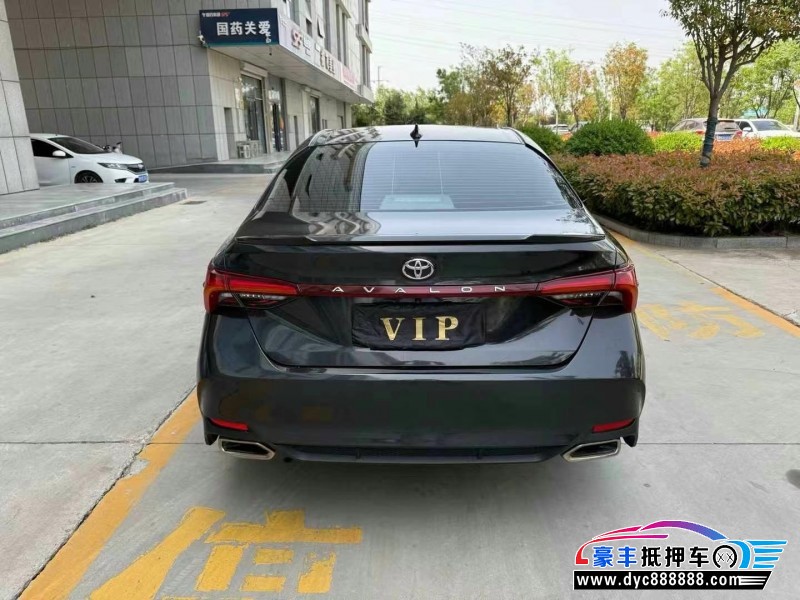 22年丰田亚洲龙轿车抵押车出售