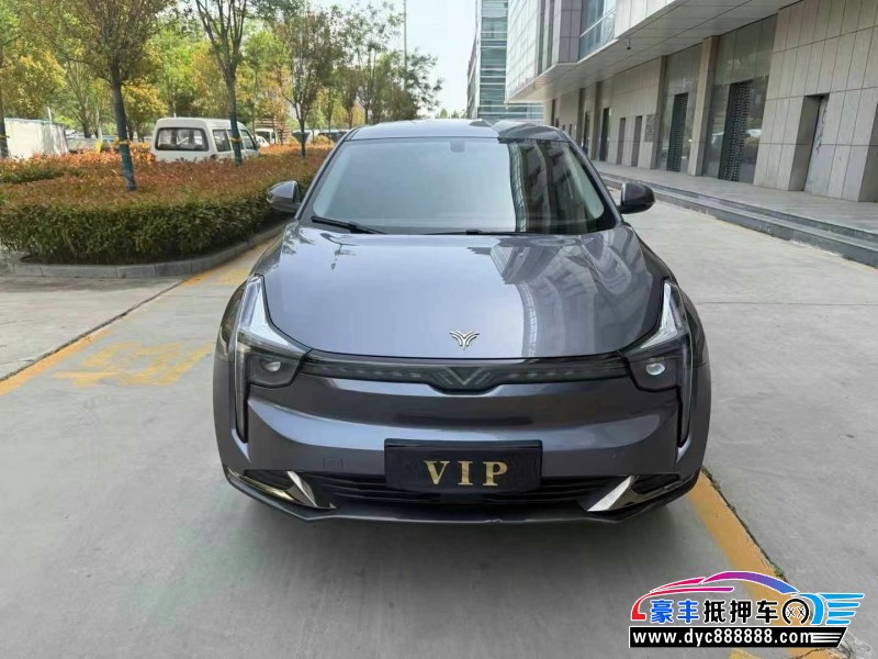 23年哪吒u-ll400轿车抵押车出售