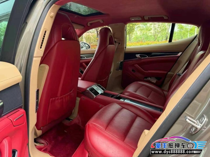 13年保时捷帕纳梅拉轿车抵押车出售