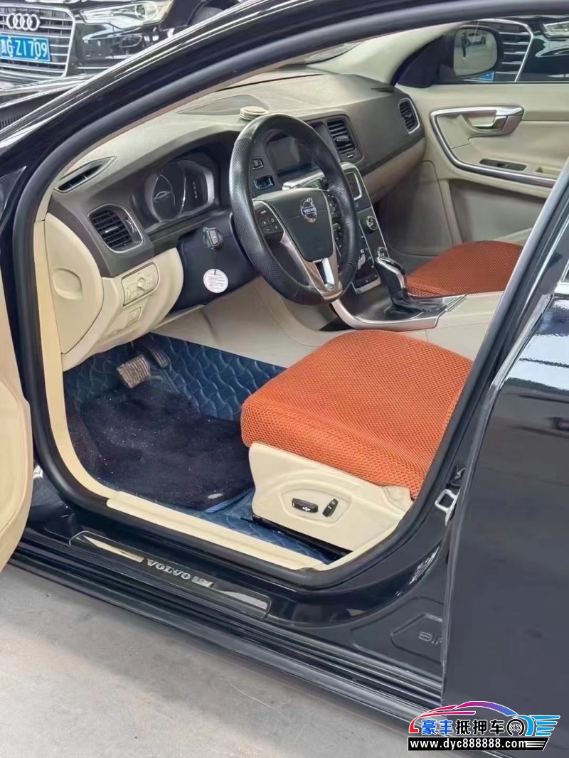 15年沃尔沃S60轿车抵押车出售