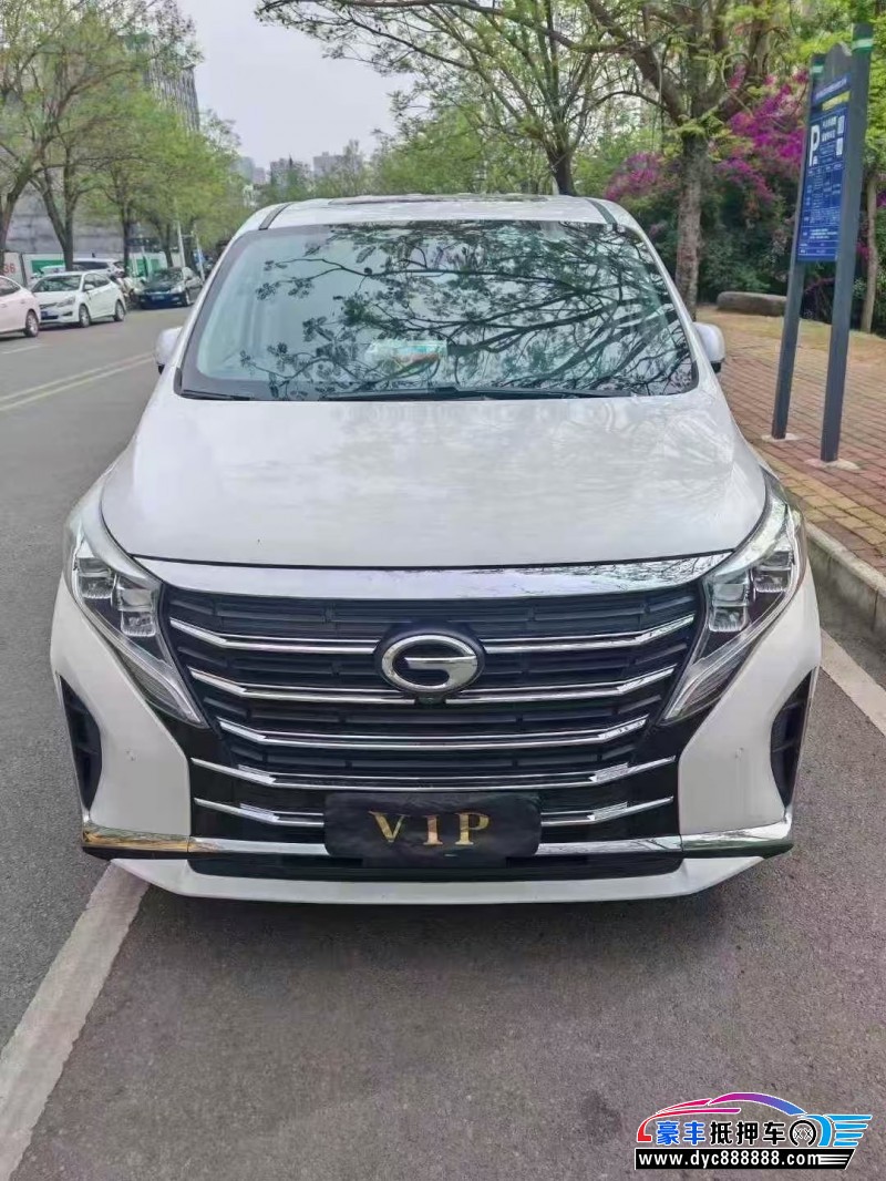 22年传祺M8轿车抵押车出售