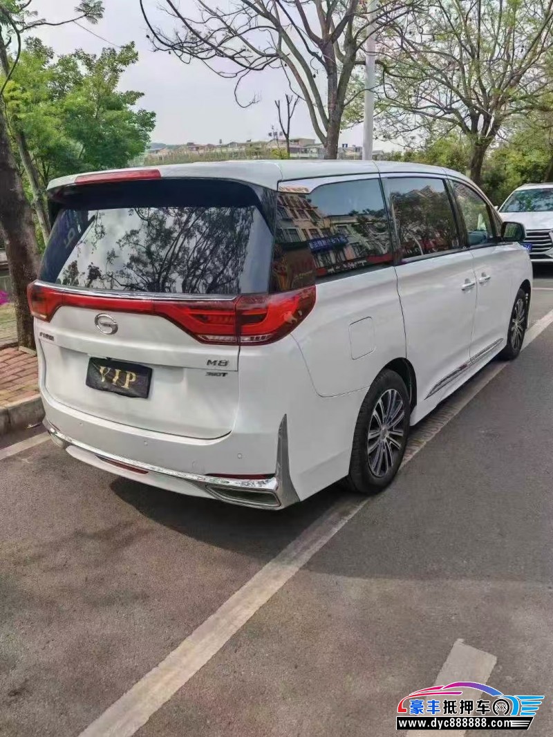22年传祺M8轿车抵押车出售