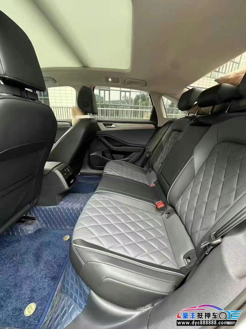 23年大众速腾轿车抵押车出售