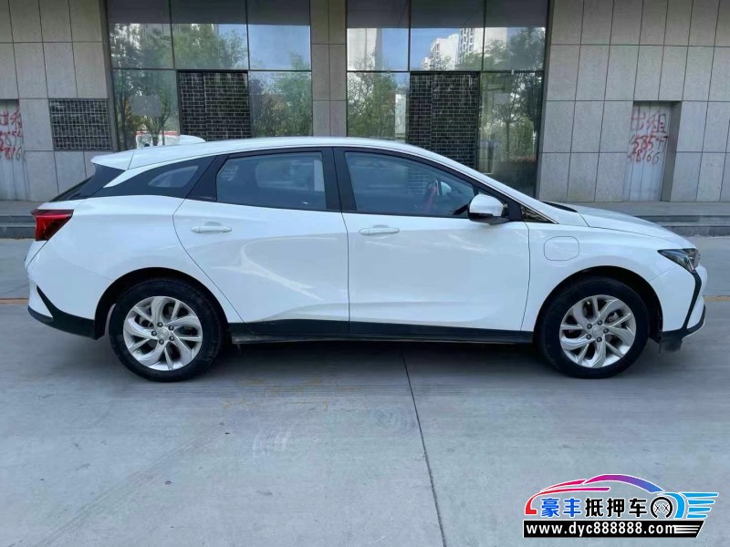 24年别克微蓝轿车抵押车出售