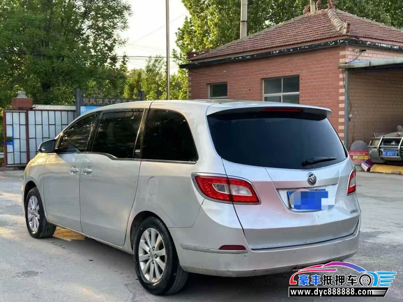 13年别克GL8轿车抵押车出售