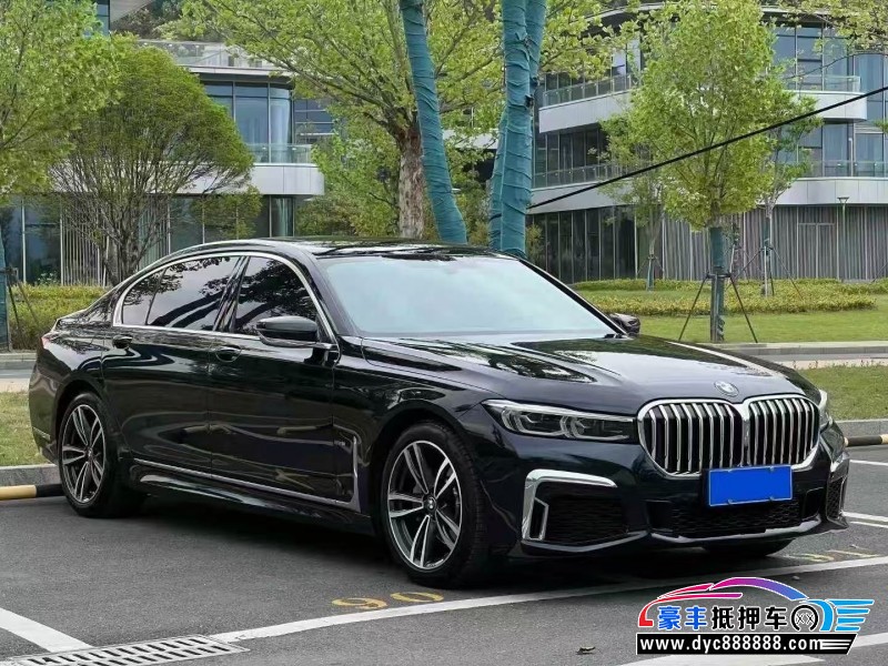 22年宝马7系轿车抵押车出售
