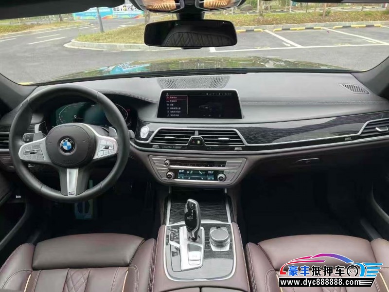 22年宝马7系轿车抵押车出售