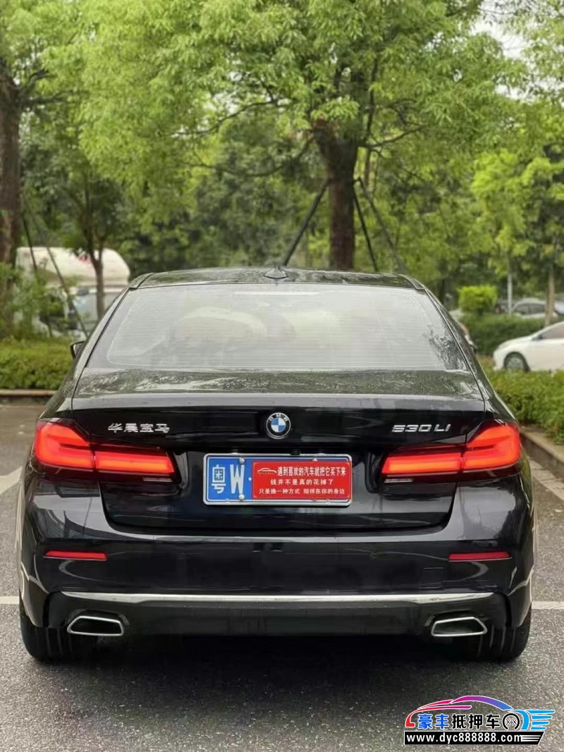 23年宝马5系轿车抵押车出售