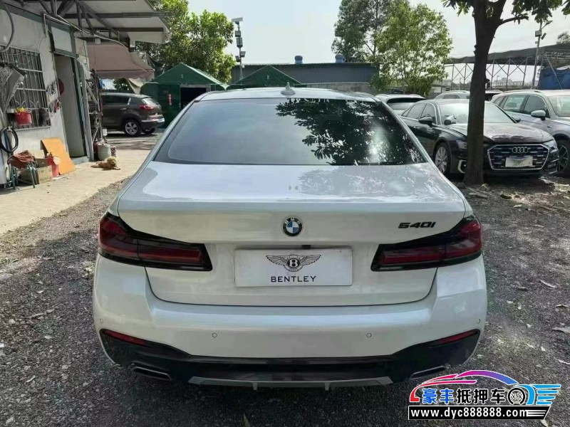 22年宝马5系轿车抵押车出售