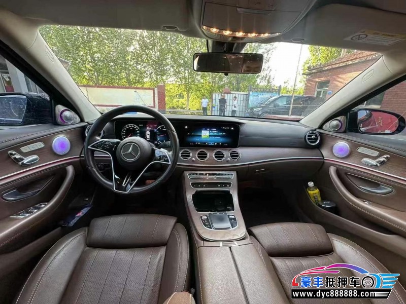 22年奔驰E轿车抵押车出售