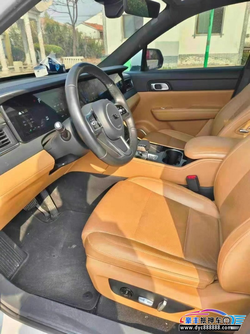 21年理想ONE轿车抵押车出售