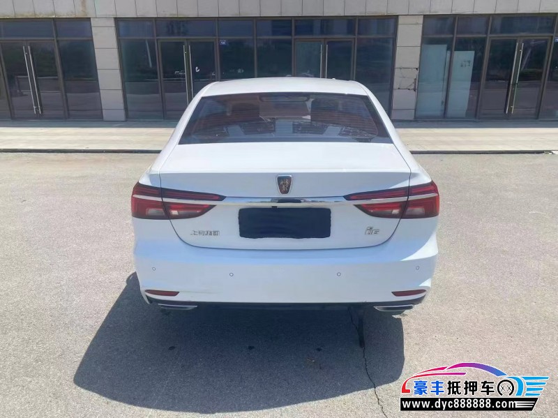 21年荣威i6轿车抵押车出售