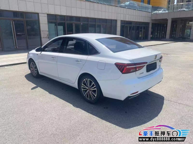 21年荣威i6轿车抵押车出售