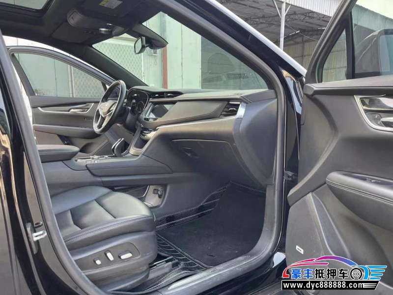 20年凯迪拉克XT5轿车抵押车出售