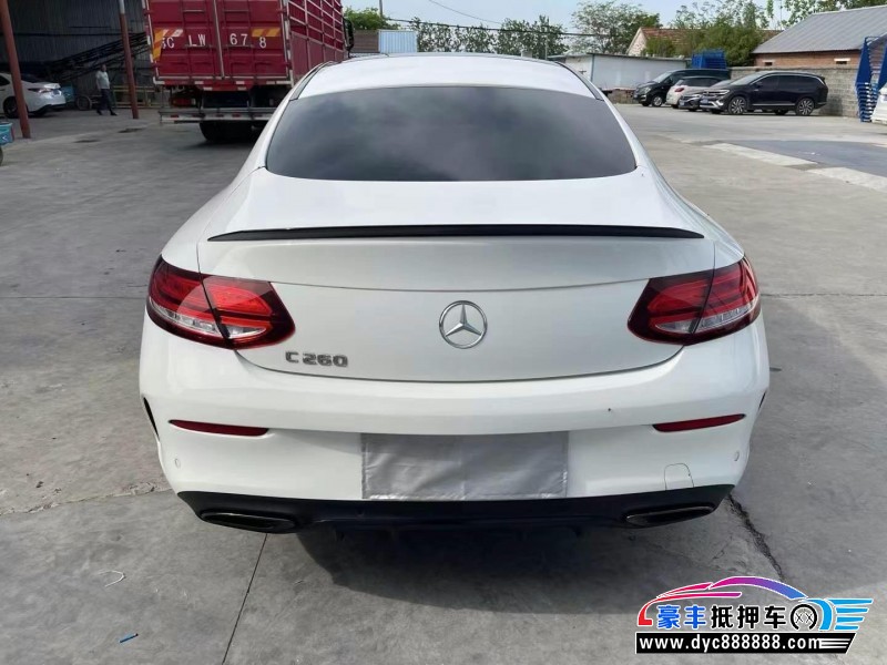 23年奔驰C轿车抵押车出售