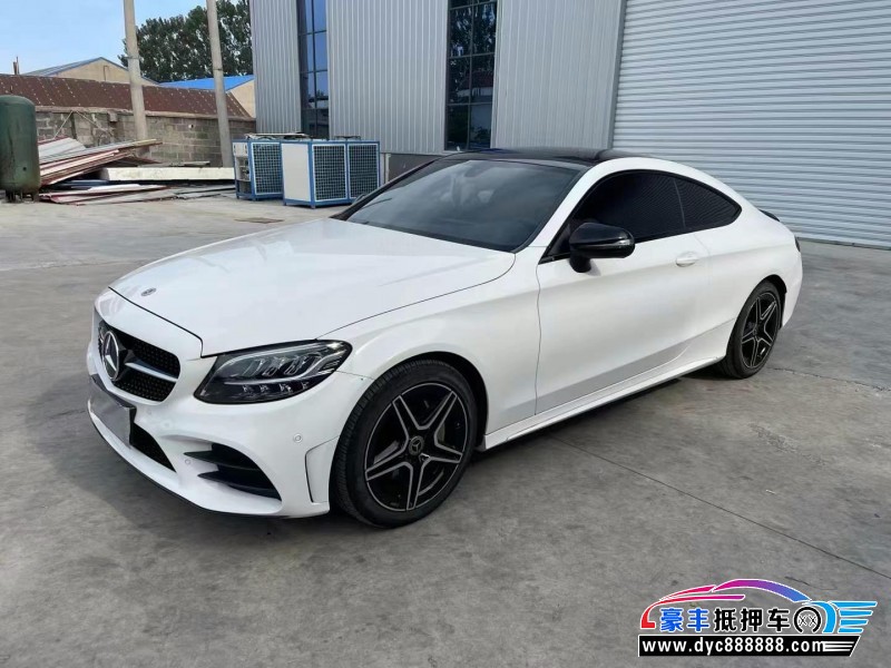 23年奔驰C轿车抵押车出售