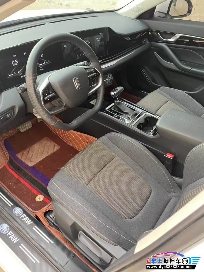 24年奔腾B70轿车抵押车出售