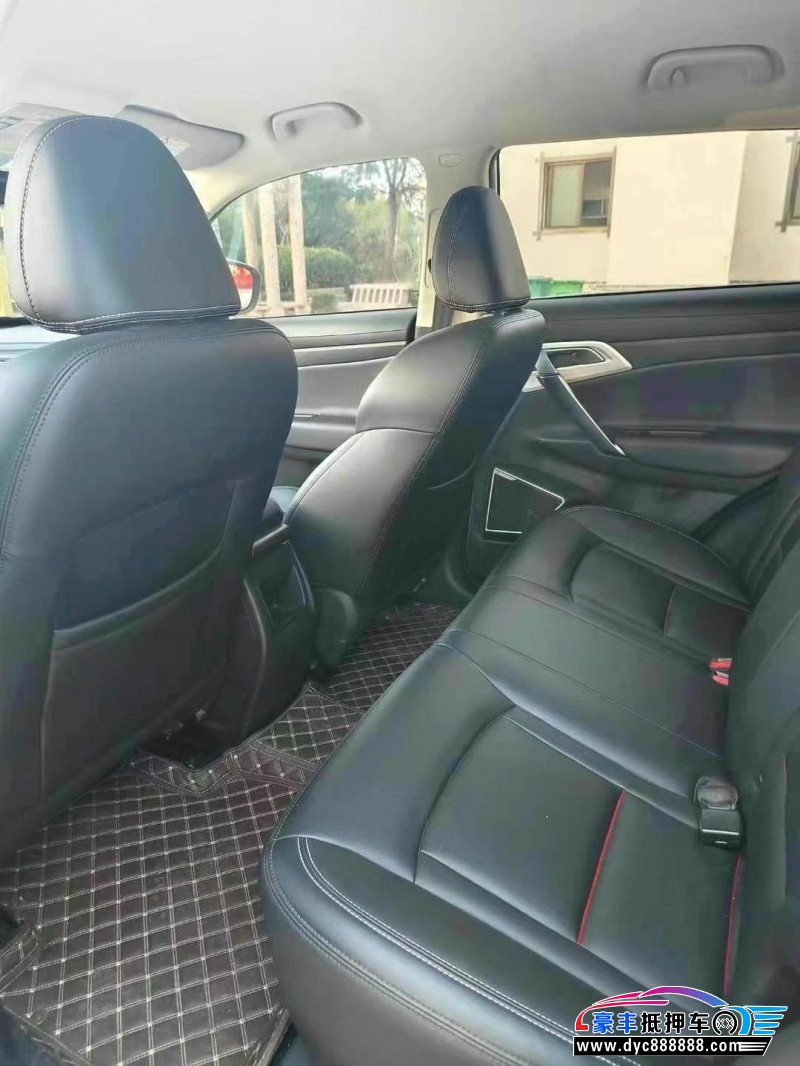 20年吉利博越轿车抵押车出售