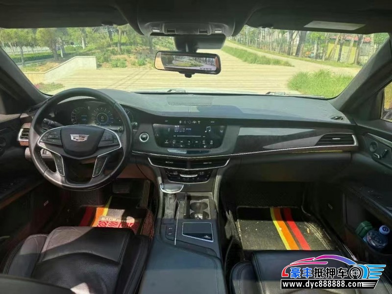 18年凯迪拉克CT6轿车抵押车出售