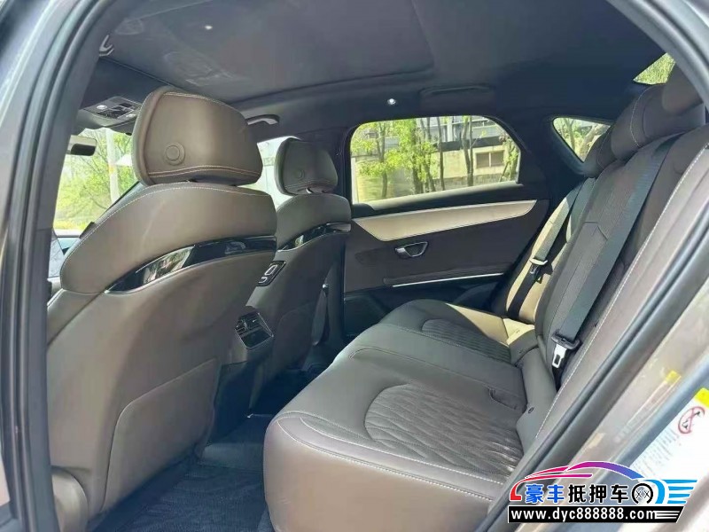 25年比亚迪汉轿车抵押车出售