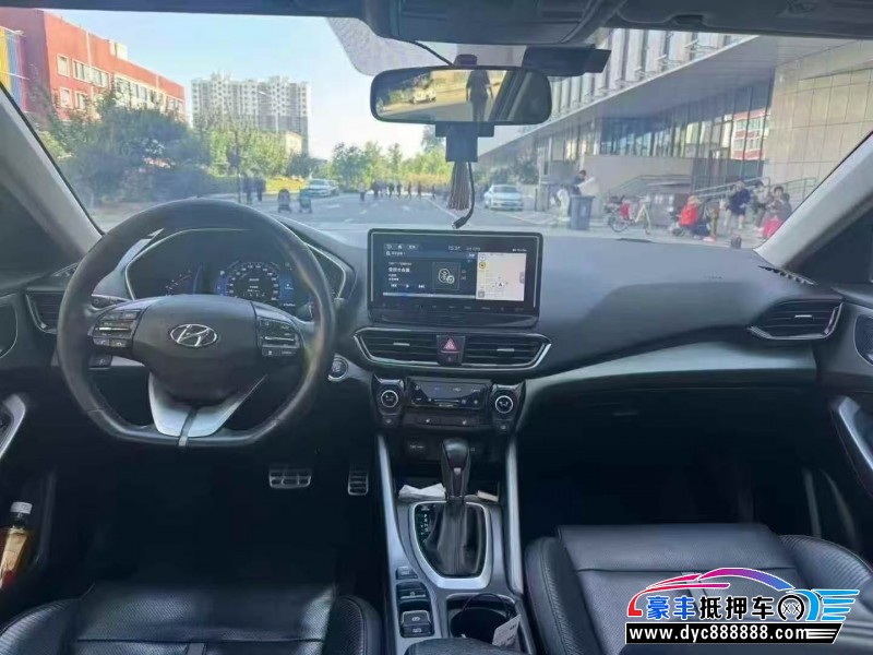 20年现代菲斯塔轿车抵押车出售