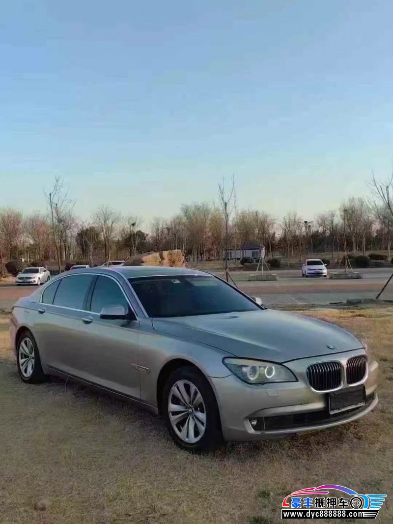 12年宝马7系轿车抵押车出售